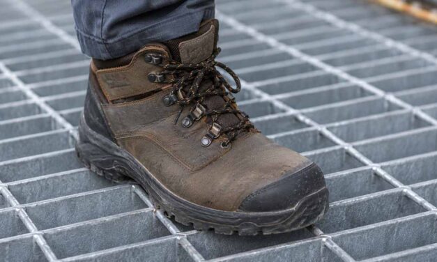 Adding Traction to Industrial Stairs Without Pulling a Hot Work Permit